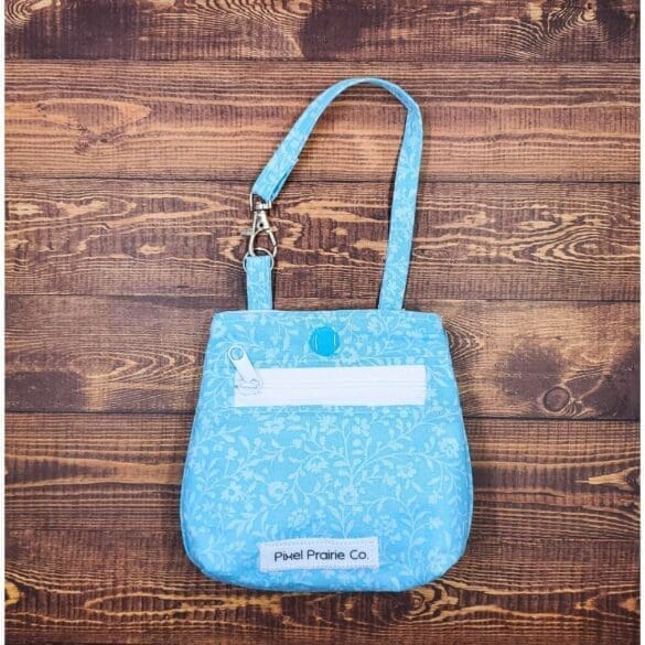 Dainty Blue Floral Tag-Along Pouch